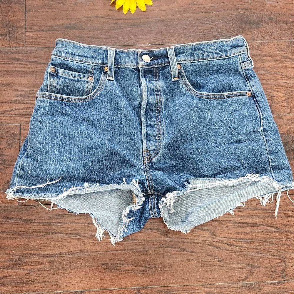 LEVI'S 501 VINTAGE JEANS SHORTS 💙 - Picture 5 of 14
